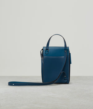 BUCKLE TALL POUCH COLOR BLOCK BLUE TONAL